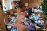Sale Photo Thumbnail #90