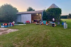 GARAGE SALE
