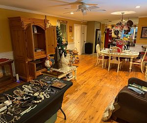 Sale Gallery Photo Thumbnail