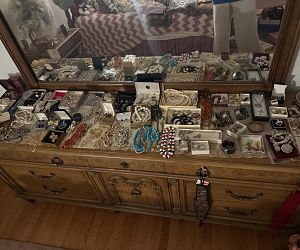 Sale Gallery Photo Thumbnail