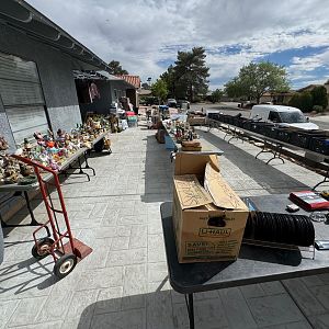 Yard sale photo in Las Vegas, NV