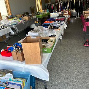 Yard sale photo in Hickory Hills, IL
