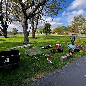 Yard sale photo in Englewood, OH