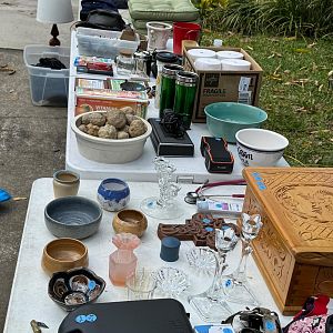 Yard sale photo in Orlando, FL