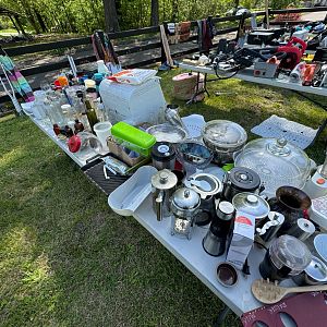 Yard sale photo in Dickson, TN