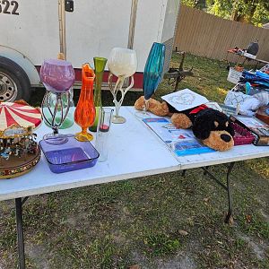 Yard sale photo in Dade City, FL