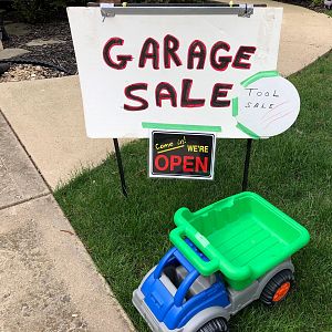 Yard sale photo in Batavia, IL