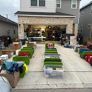 Yard sale photo in San Antonio, TX