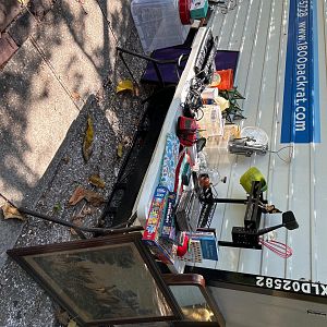 Yard sale photo in Saint Petersburg, FL