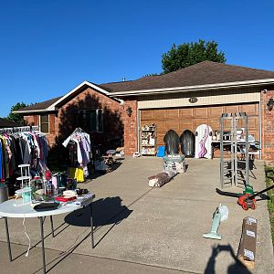 Yard sale photo in Springfield, MO