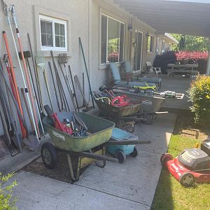 Yard sale photo in Penryn, CA