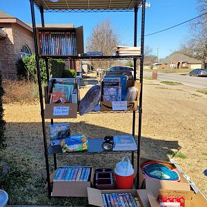 Yard sale photo in Hurst, TX