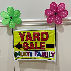 Yard sale photo in Shrewsbury, NJ