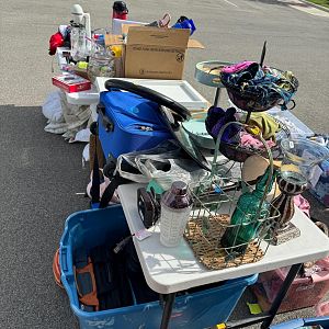 Yard sale photo in Powell, OH