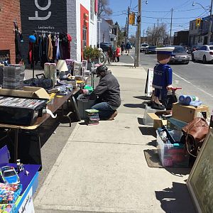 Yard sale photo in Toronto, ON