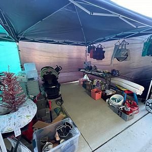 Yard sale photo in Rochester, MI