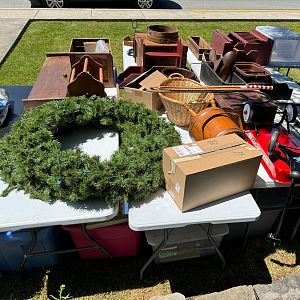 Yard sale photo in Hallam, PA