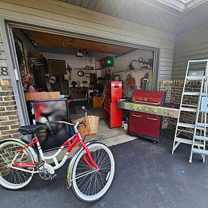 Yard sale photo in Crystal Lake, IL