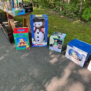 Yard sale photo in Cohoes, NY