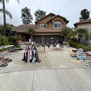 Yard sale photo in Aliso Viejo, CA