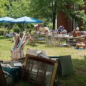 Yard sale photo in Martinsburg, WV