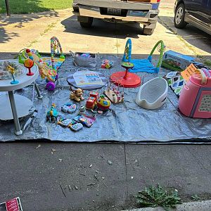 Yard sale photo in Fremont, OH