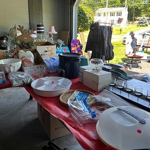 Yard sale photo in Youngstown, OH