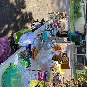 Yard sale photo in Salem, OR