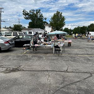 Yard sale photo in Parma, OH
