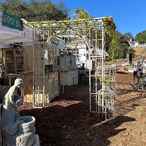 Yard sale photo in Fallbrook, CA